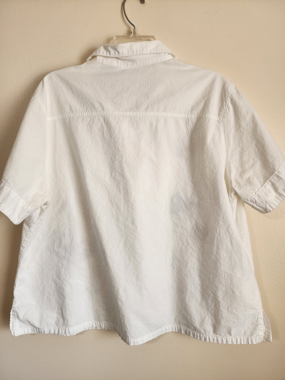 White Butterfly Embroidered Button-Up Womens Shirt - Picture 4 of 7